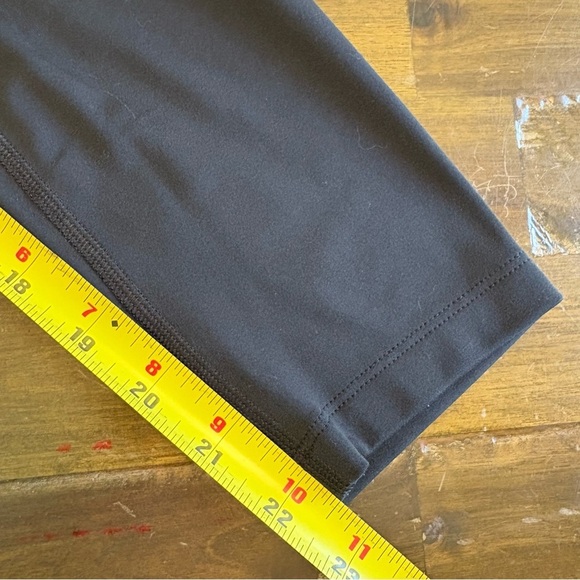 Girlfriend Collective Black Cropped Leggings Athletic Womens medium High Rise - Picture 5 of 6
